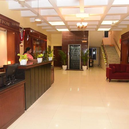 Hotel Vijaya Residency Anakāpalle Extérieur photo
